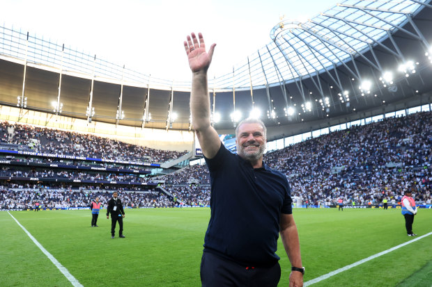 Ange Postecoglou acknowledges the Spurs faithful.