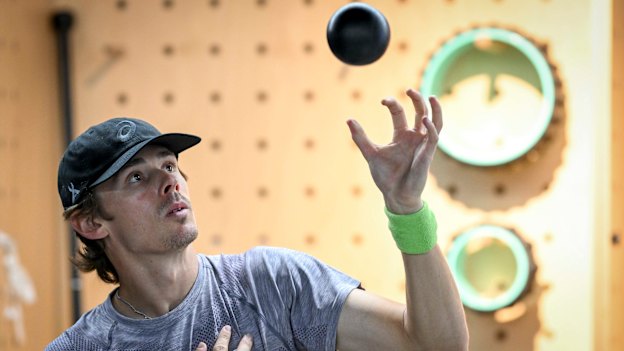 Alex de Minaur tunes up for the Australian Open.