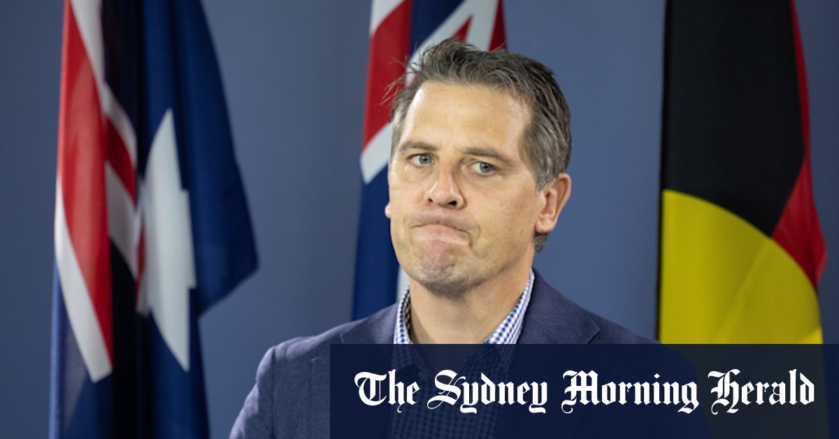 Jail time and evictions: Labor announces crackdown on illegal tobacco