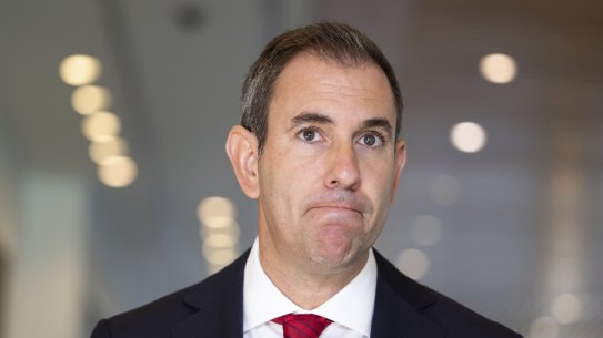 Treasurer Jim Chalmers: “I think they should pass it on to savers.”