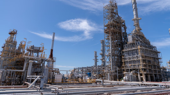 BP is repurposing the site of Kwinana oil refinery into a clean-energy hub
