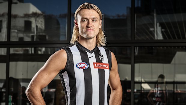 Darcy Moore returns to lead Collingwood.