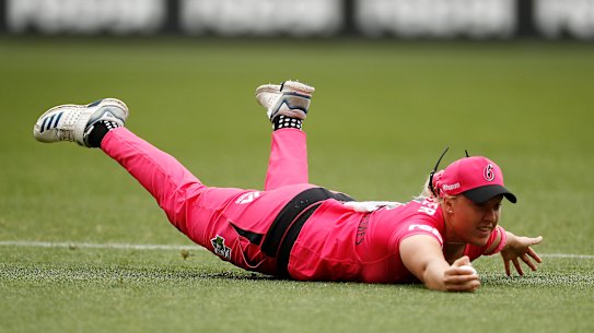 Hayley Silver-Holmes takes a catch during an earlier WBBL match. 