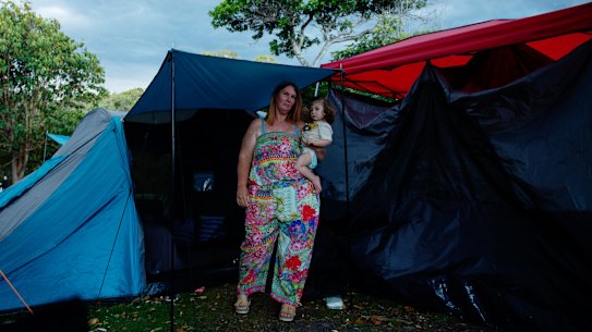 Karrina Kemp and her three children spent three weeks living in a tent while waiting to be allowed across the Queensland border.