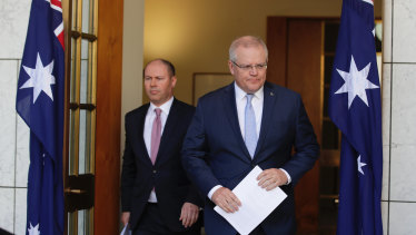 Coronavirus Australia Abs Says Almost 600 000 People Lost Work In April