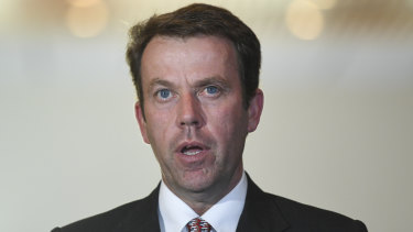 Education Minister Dan Tehan is said to make a mean cocktail known as the Long Island iced tea-han.