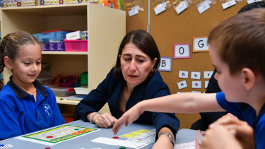 Premier Gladys Berejiklian at Seven Hills North Public School last year, when the NSW government reached a funding deal with the Commonwealth.