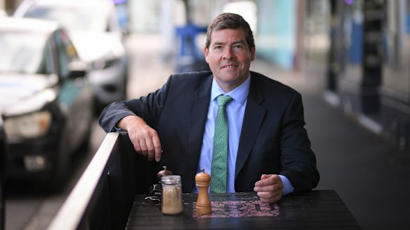 Oliver Yates is challenging Treasurer Josh Frydenberg in his Liberal heartland seat of Kooyong.