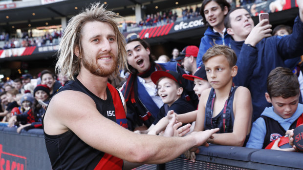 Essendon's Dyson Heppell met with the Vixens to share insights and swap experiences.