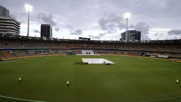 Rain delayed play late on day fourr