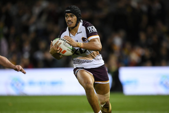 Brendan Piakura in action for the Brisbane Broncos against the Penrith Panthers.