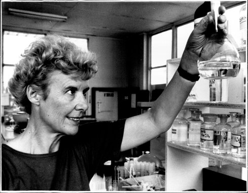 Heather Greenfield, senior lecturer in food science and technology at University of NSW, 1989.