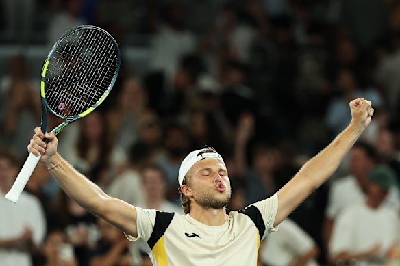 Alexandre Muller was on the back foot for most of the match, but got his nose in front to beat Australian Alexei Popyrin.