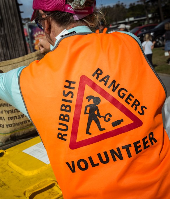 Torquay volunteer rubbish collector a litter-picking champion