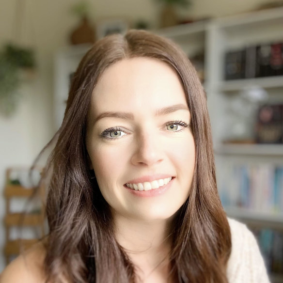 Bestselling author Stacey McEwan
had her romance manuscripts rejected for over a decade before self-publishing – and hitting it big.