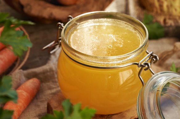 Leave out the onions when making low-FODMAP chicken stock.