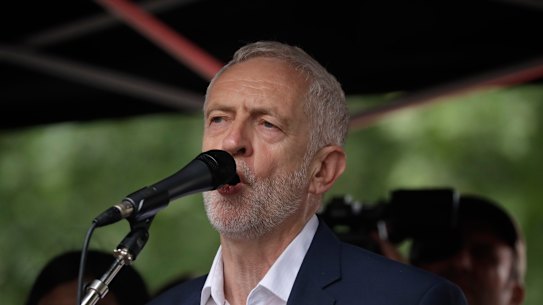 Jeremy Corbyn proposes an election and another Brexit referendum