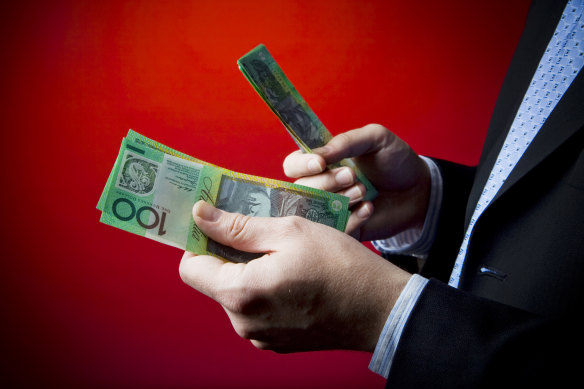 Australian workers will be free to change jobs for a pay rise more easily under an Albanese government proposal to ban non-compete agreements that prevent staff defecting to other employers or starting their own business.