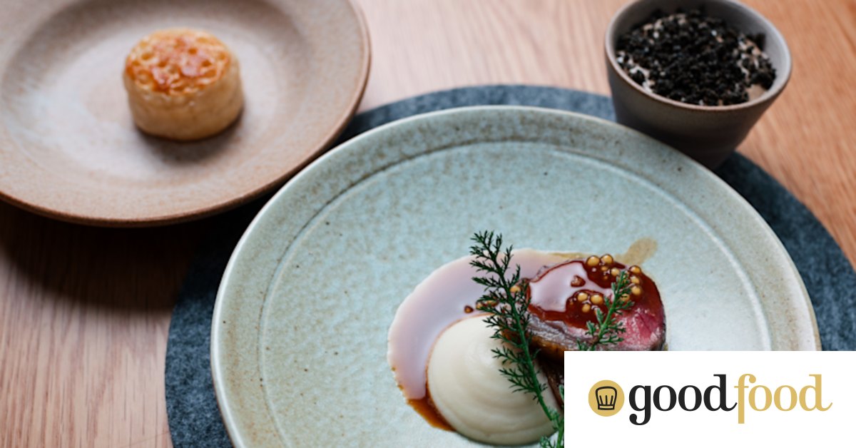 L'Enclume at Bathers' Pavilion review: Is the three-Michelin-starred English restaurant awarded three hats by our Good Food Guide critic? - Vimarsana News