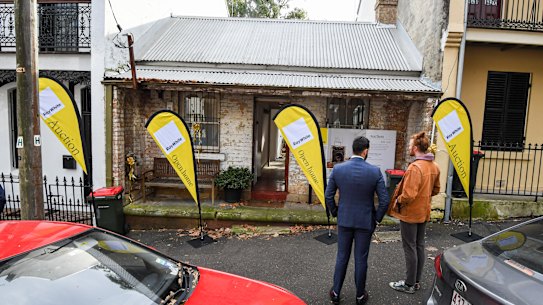 House values fall faster than expected