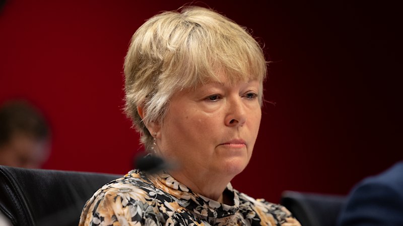 Sydney private school put dog collar and lead on student, inquiry hears