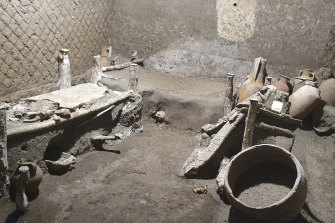 Archaeologists at Pompeii have discovered a room that served as both a dormitory and storage area, which officials said Saturday offered “a very rare insight the daily life of slaves.” 