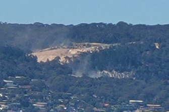 A photo from a local resident shows dust drifting up from the existing Hillview quarry. 