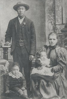 Samuel and Mary Ellen Lougoon  in 1895 with two of their sons, Percy and Clarence.
