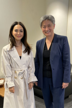 Boniadi with Foreign Minister Penny Wong. 