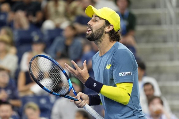 Jordan Thompson loses his cool after missing a shot.