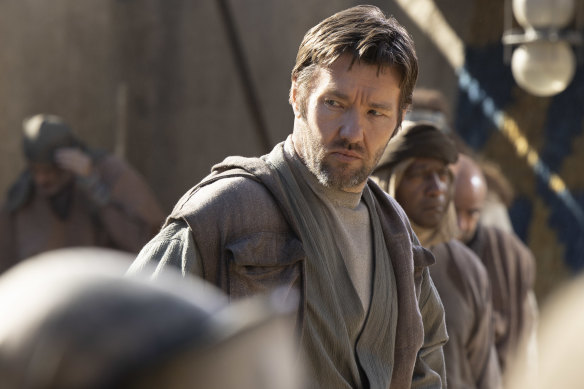 Joel Edgerton as Owen Lars in Obi-Wan Kenobi, one of the few TV series he has starred in.