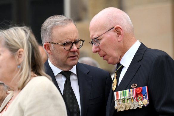 Prime Minister Anthony Albanese chats to Governor-General David Hurley at the state funeral for former Governor-General and Labor leader Bill Hayden. 