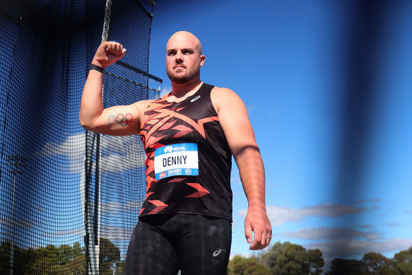 Matt Denny smashed his national record in the discus at the Australian athletics championships on Saturday.
