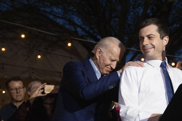 Joe Biden ve Pete Buttigieg bu yılın başlarında. 