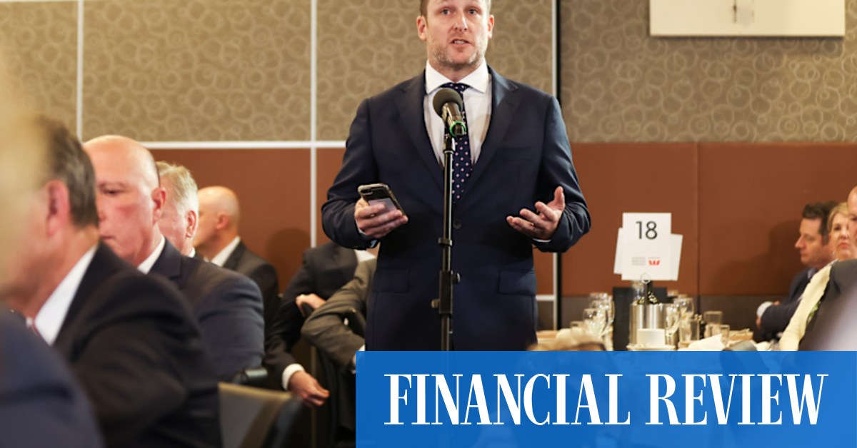 Ten brings in Ben Roberts-Smith's lawyers in Peter Van Onselen dispute - Vimarsana News