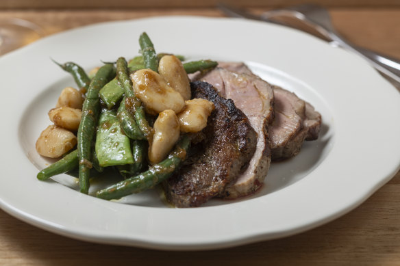 Pork neck with beans and bagna cauda.