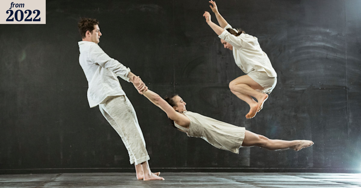 The circus acrobat showing, without words, how to better acknowledge Country