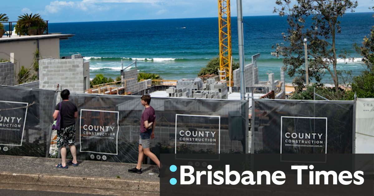 Sydney renovators turn Whale Beach Road into a 'battleground' - Vimarsana News