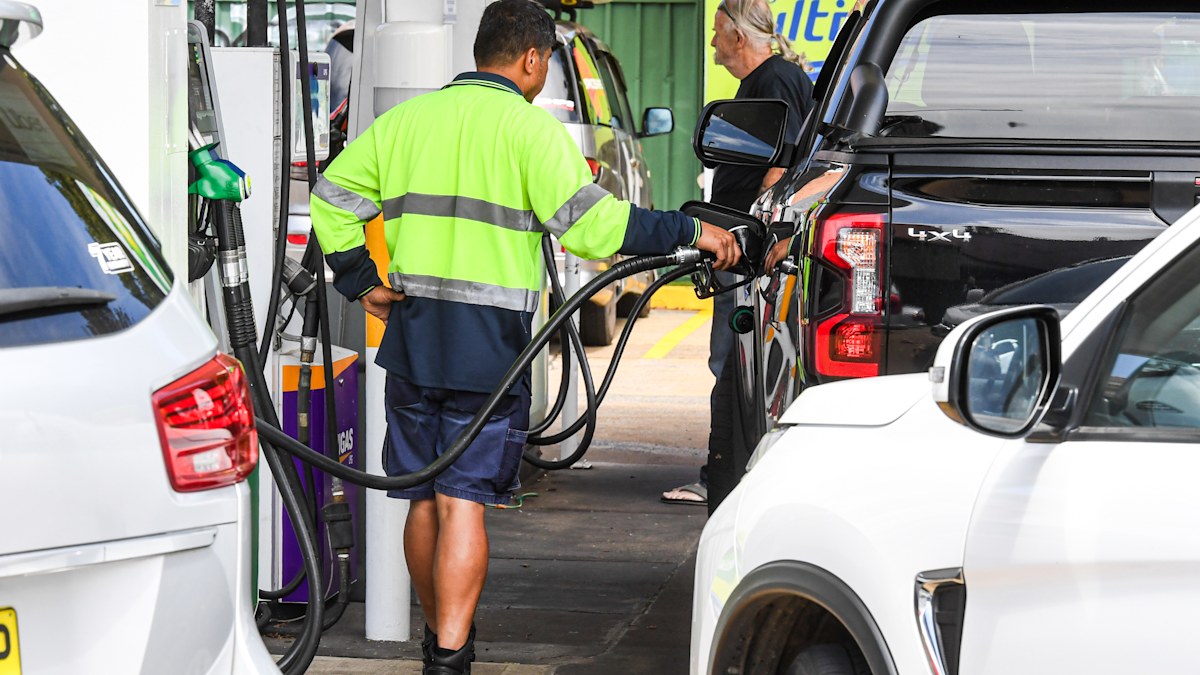 Paying attention to fuel types could save $17 a tank, NRMA says