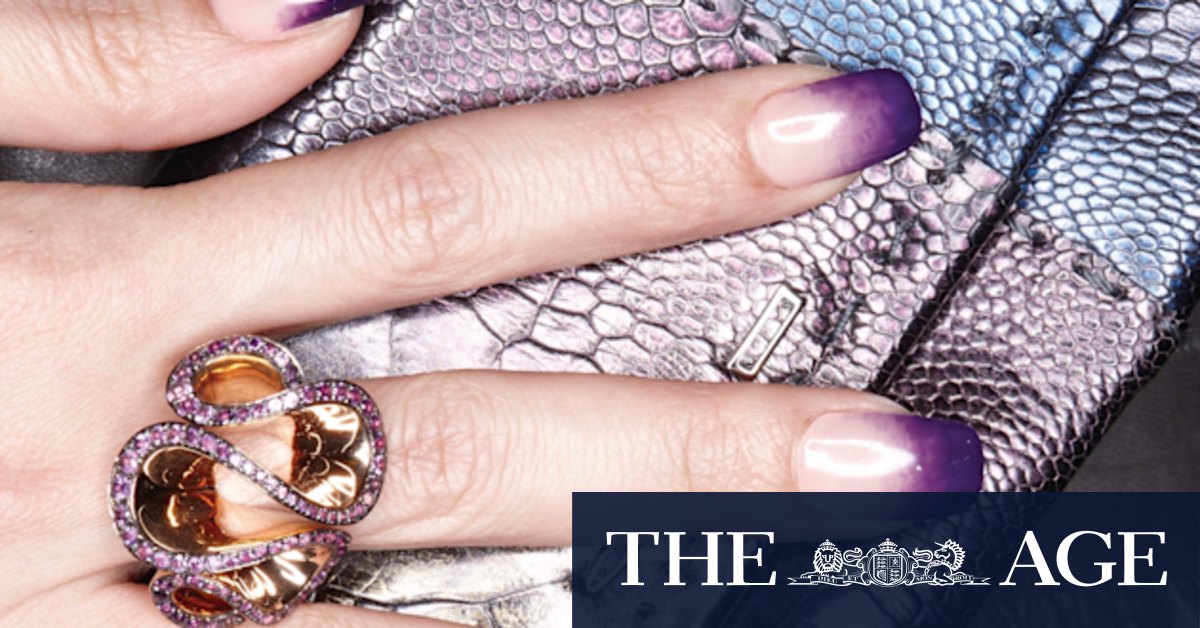 Ombré, frost and 'fairy dust': How to achieve the new French manicure - Vimarsana News