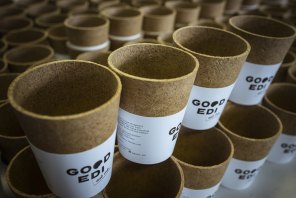 Good-Edi cups in the Coburg workshop.