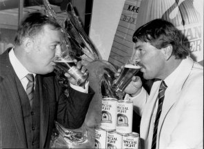 Rod Marsh launching Swan Breweries’ new light beer with Alan Bond, 1984.