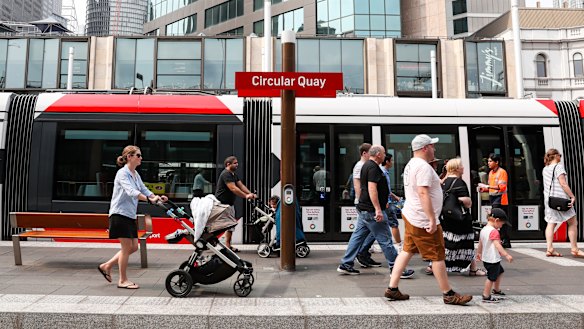 More than 115,000 people travelled on the light rail line for the first time at the weekend. 