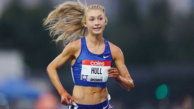 Jessica Hull won the women's 5000 metre event in Melbourne.