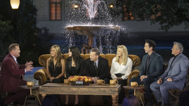  Friends: The Reunion ... James Corden with Jennifer Aniston, Courteney Cox, Matthew Perry, Lisa Kudrow, David Schwimmer and Matt LeBlanc. 