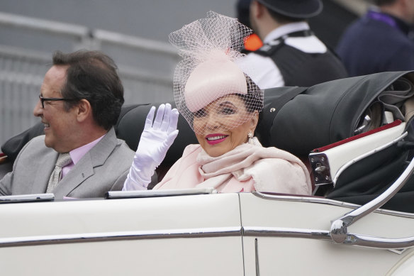 Joan Collins and her husband Percy Gibson during the Platinum Jubilee Pageant outside Buckingham Palace in London, in June 2022.