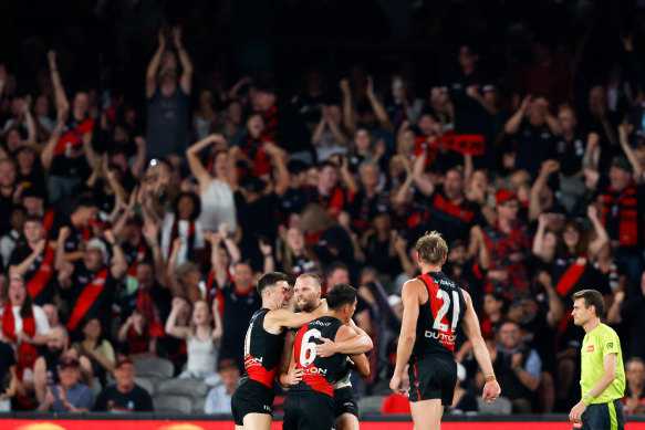 Jake Stringer celebrates his go-ahead goal.