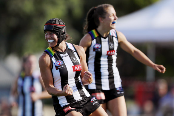 Collingwood’s AFLW team will share a flight with Carlton to Perth.
