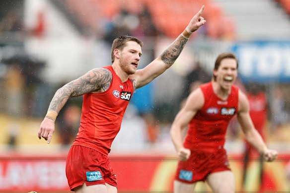 Bailey Humphrey, Noah Anderson and the Suns bounced back with a win over GWS on Sunday. 