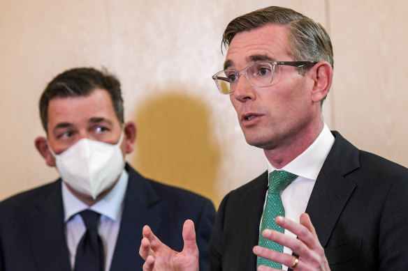 NSW Premier Dominic Perrottet (right) and his Victorian counterpart Daniel Andrews both called for Pandemic Leave Disaster Payments to be extended beyond September 30.